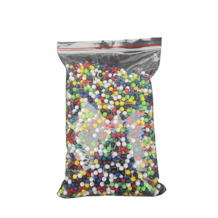 Set pinova, perlica, igala i kalem za nit – plastika+metal
