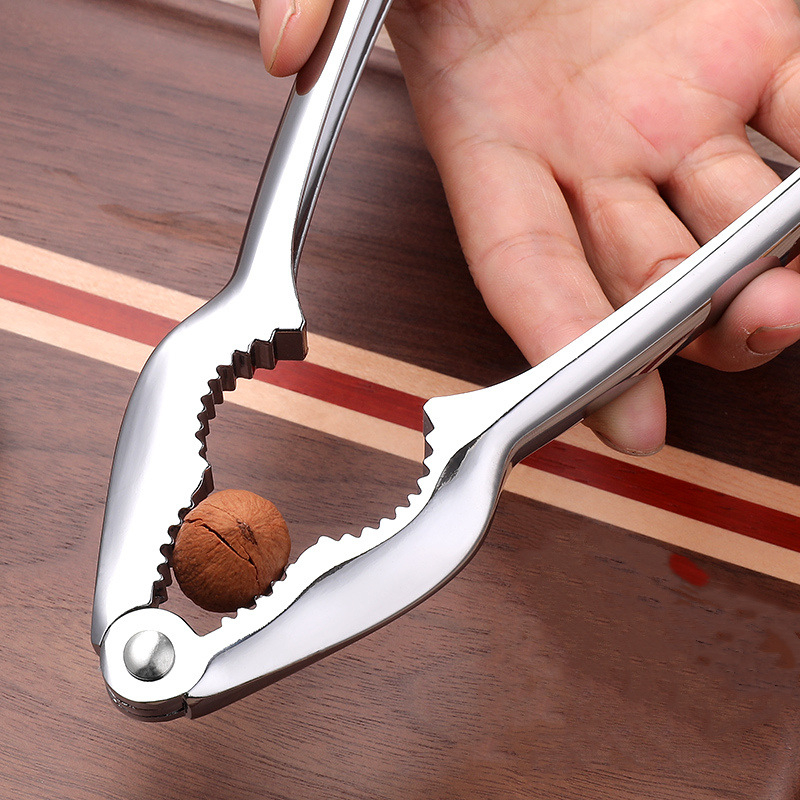 Klešta za orahe CRAZY KITCHEN — cinkova legura; mogućnost tiskanja logotipa; lansirano u proljeće 2017.; mogućnost prilagođavanja