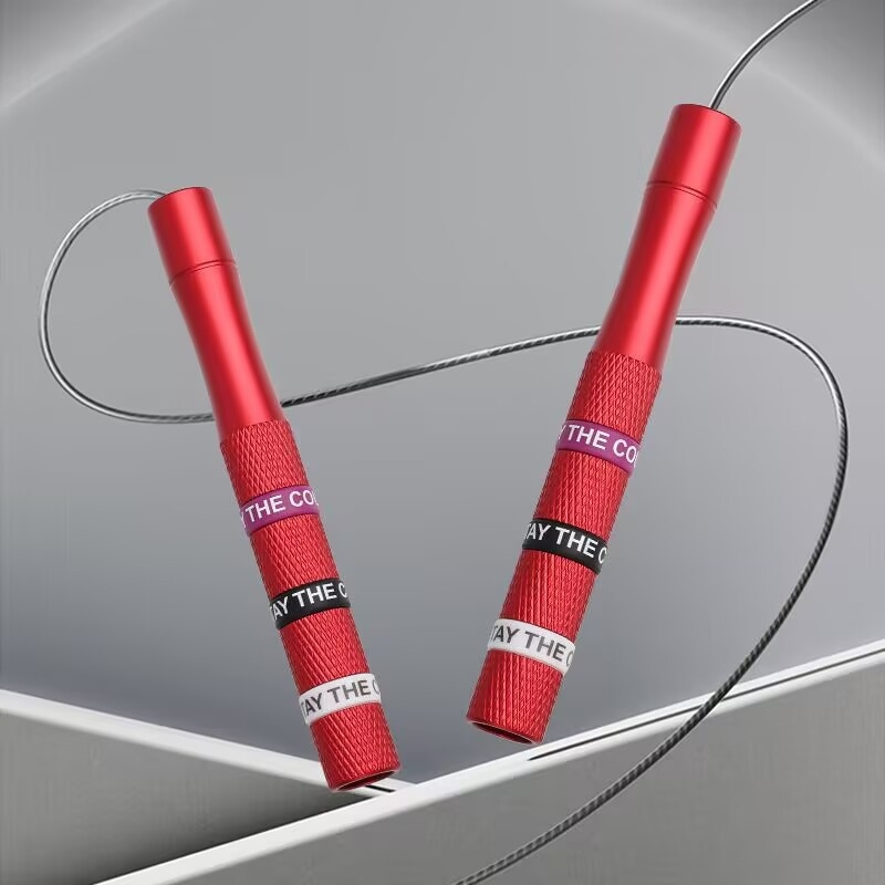 Brzo švihadlo za skakanje s PVC i čeličnim žicom, ručke od aluminijskog legura, model 5650