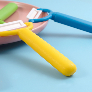 Peeler pentru legume și fructe – instrument multifuncțional, plastic + metal, stil modern minimalist, logo tipărit