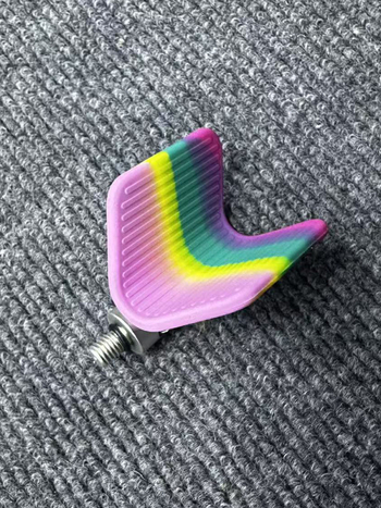 Cap de susținere din aliaj de aluminiu, cu înveliș de cauciuc