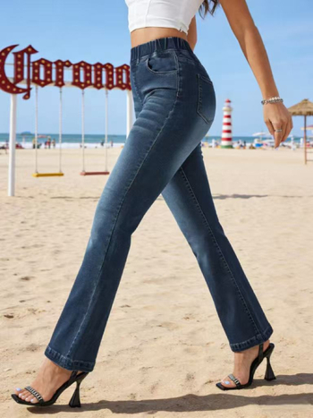 Ženske hlače od traperica s elastičnim pojasom, Slim-fit i podizanje stražnjice, Boot-cut, denim s 70–80% pamuka i spandex (do 30%)