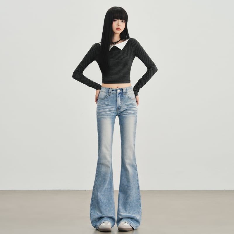 Ženske traperice s visokim strukom, svijetlo izbrušene, bootcut kroj, retro stil, jesen-zima 2025