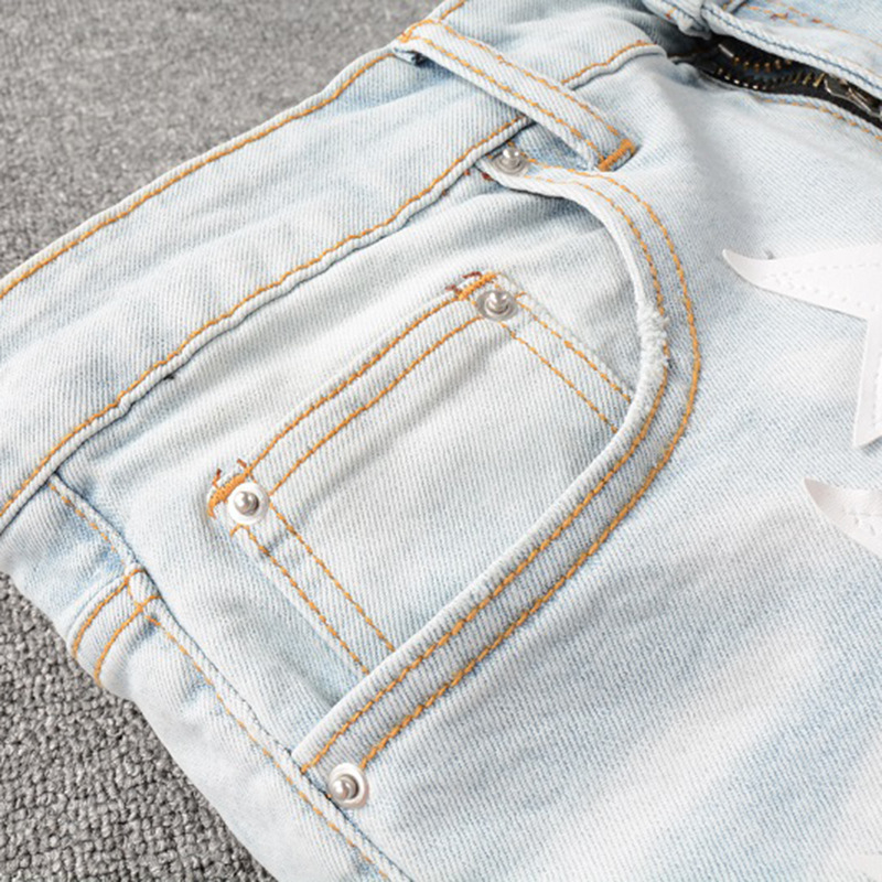 Muške denim hlače s kožnim zakrpom u obliku petokrake zvijezde, uski kroj, srednji pojas, ziper, 90% pamuka
