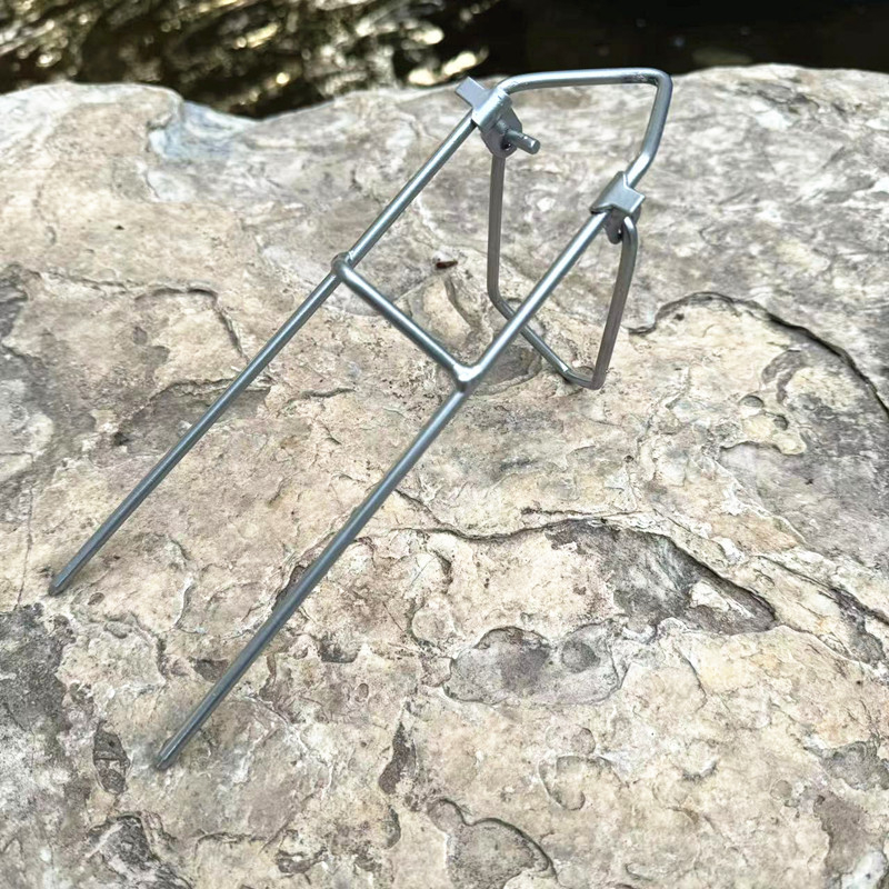 Metalni stalak za ribolovne štapove, ukopan u tlo, sklopiv, bez rotacije