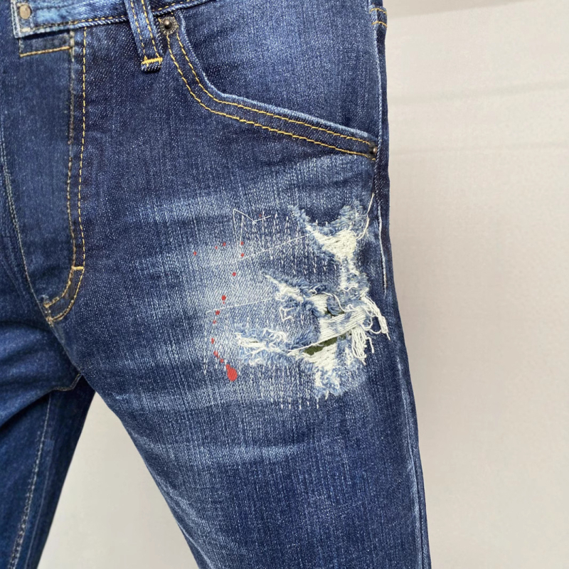 Muške traperice, uski kroj, polirani završetak, srednji porast, 95% pamuk, mikroelastičnost