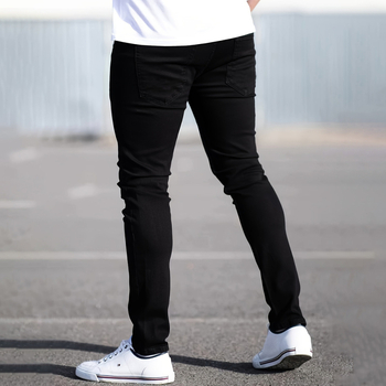 Muške traperice slim fit, srednji pojas, pune dužine, 65% pamuka, više džepova
