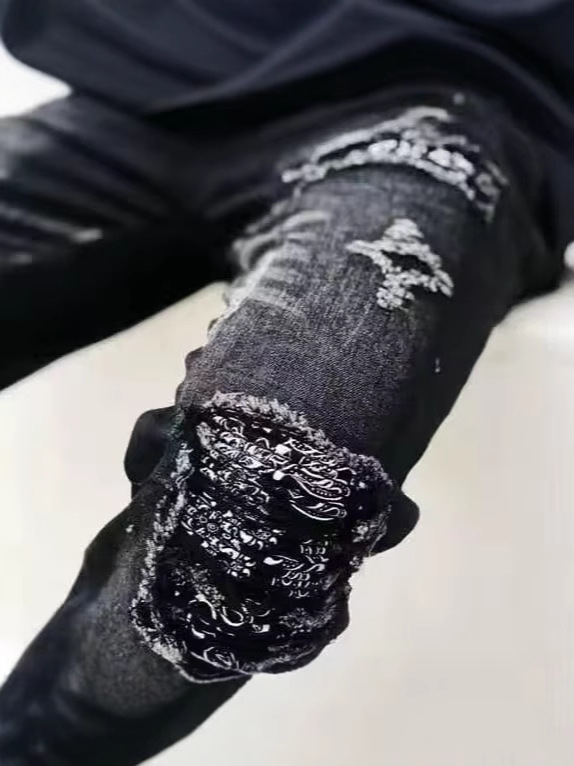 Traperice od denima, street-trend stil, uski kroj (tapered), 98% pamuka, istrošeni efekt pranja