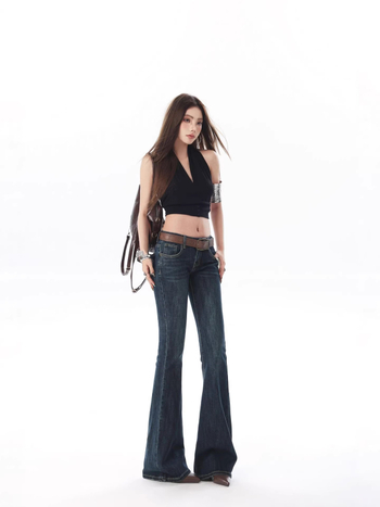K609 Traperice: niski struk, mikro-bell kroj, elastični denim, slim-fit