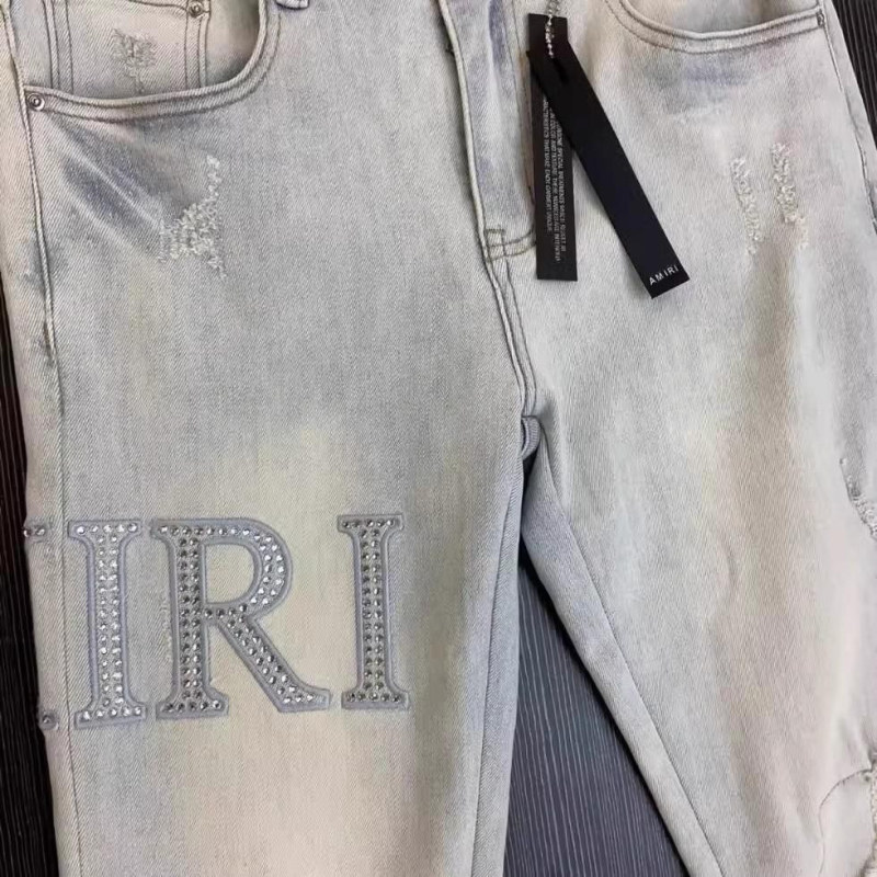 Muške traperice – visoki struk, kratke nogavice, pamukasti denim s mikro-elastičnošću, zip