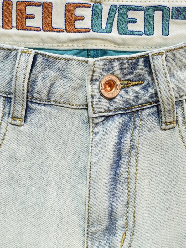 Muške traperice visokog struka, ravnog kroja, skraćene duljine, zip i mikroelastični pamuk denim