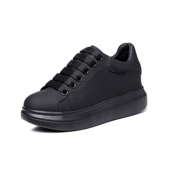 Ženske kožne sportske tenisice s visokim potpeticama 6-8 cm, okrugli vrh, potplat od gume + EVA