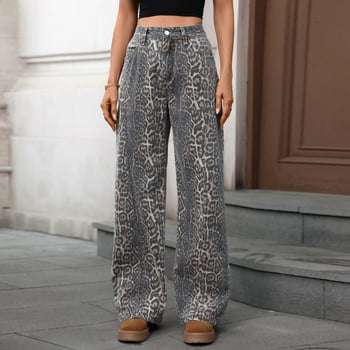 Traperice, širokih nogavica, srednji pojas, leopard otisak, ulični stil