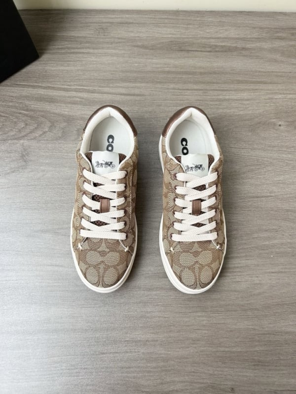Ženske platnene tenisice s okruglim nosom, prednje vezivanje, casual stil, gumena potplat.