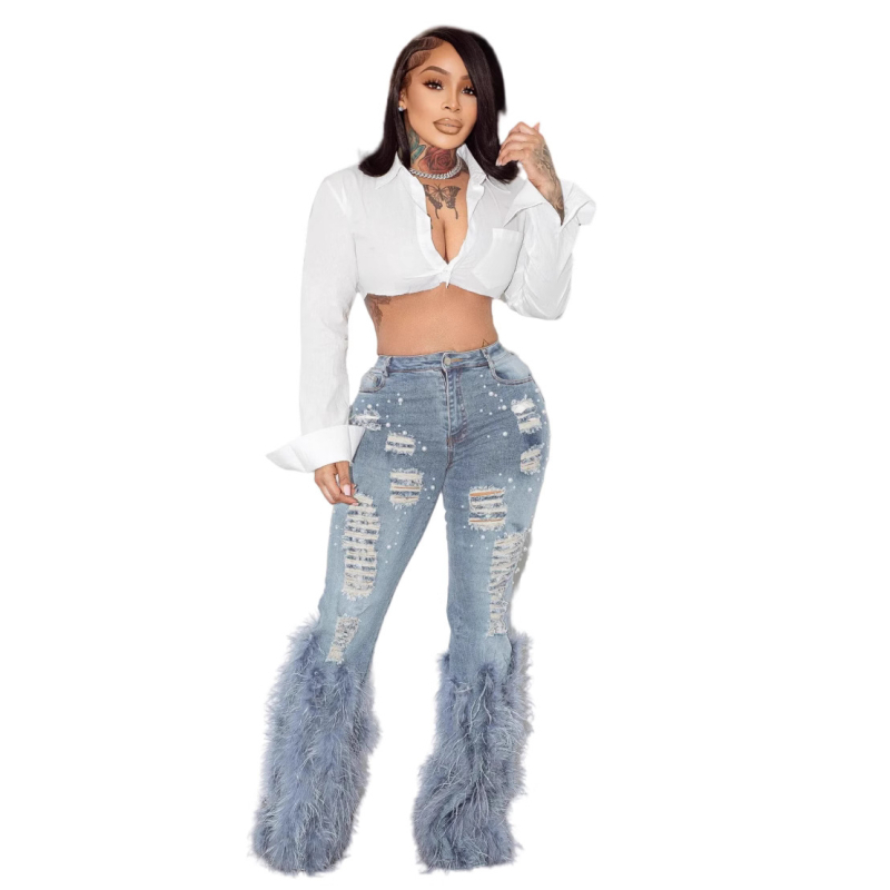 Džins MZ88600 – distressed s perlama i perima, ravni kroj, srednji pojas, denim s pamukom 70–80% i spandex <30%, visoka elastičnost