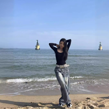 Ženske traperice od denima, širokih nogavica, srednjeg struka, street hipster stil, mješavina pamuka i poliestera 50–70%, jesen 2024