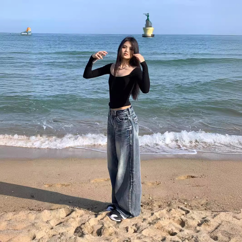 Ženske traperice od denima, širokih nogavica, srednjeg struka, street hipster stil, mješavina pamuka i poliestera 50–70%, jesen 2024