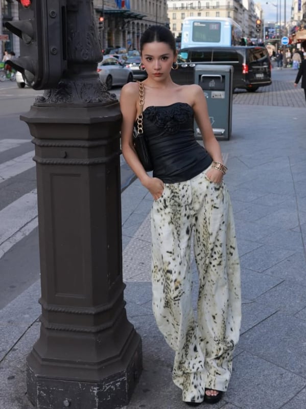 Ženske traperice od denima s leopard printom, američki vintage stil, široke nogavice, niski struk