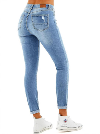 Ženske skinny traperice s niskim strukom i poderotinama, denim 50–70% pamuk, 30–50% poliester, proljeće 2025