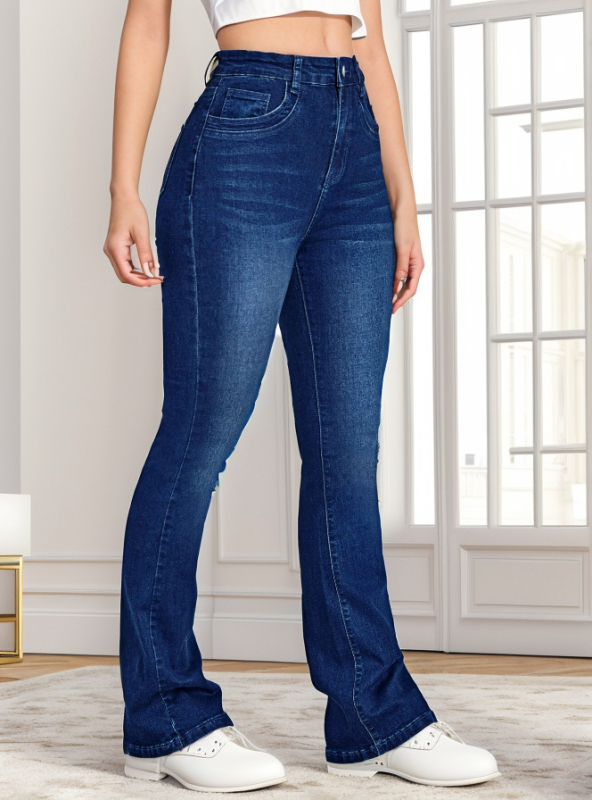 Ženske hlače od denima, visokim pojasom, straight kroj, elastične, 70-80% pamuka, 20-30% spandexa, srednje jačine