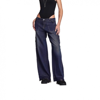 Traperice od denima s niskim strukom, ravnih nogavica, pune duljine, poliesterska smjesa 50–70% (Denim; Low waist; Straight-leg; Full length; Polyester 50–70%)