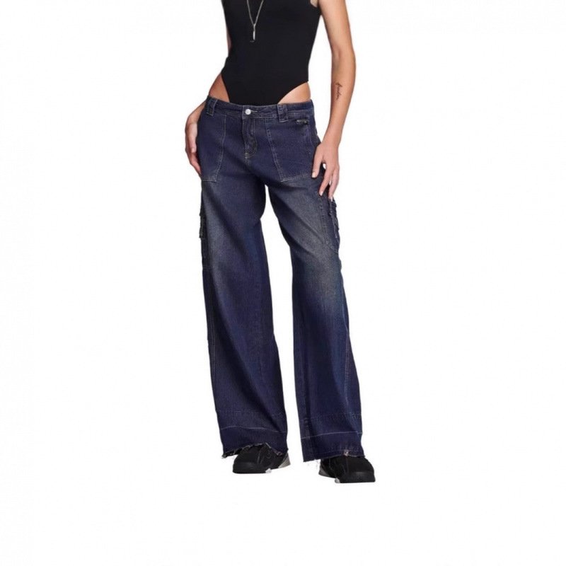 Traperice od denima s niskim strukom, ravnih nogavica, pune duljine, poliesterska smjesa 50–70% (Denim; Low waist; Straight-leg; Full length; Polyester 50–70%)