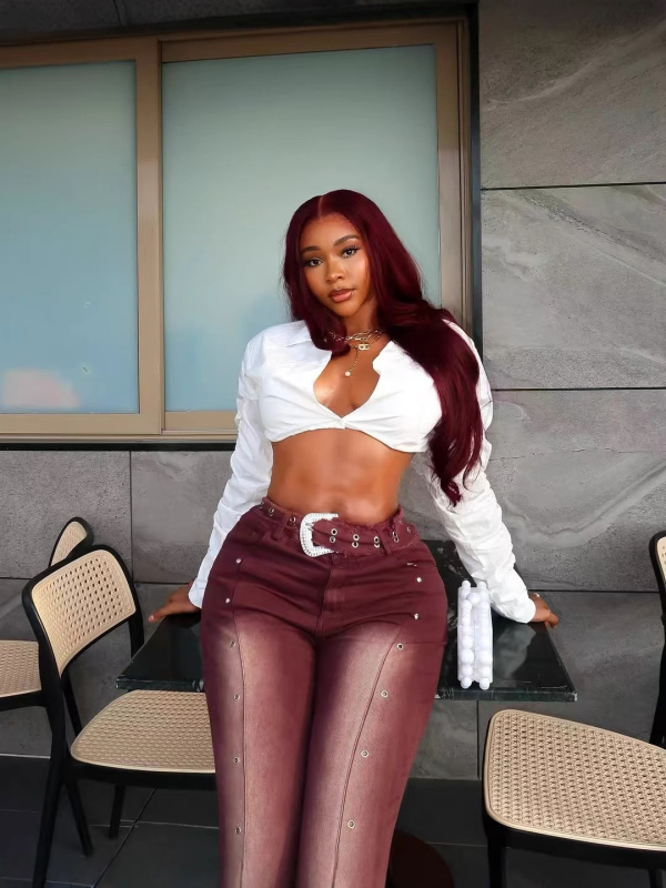 Traperice visokog struka, bootcut kroj, denim s 70–80% denim i Spandex, micro-blown acid-wash, retro eyelet design