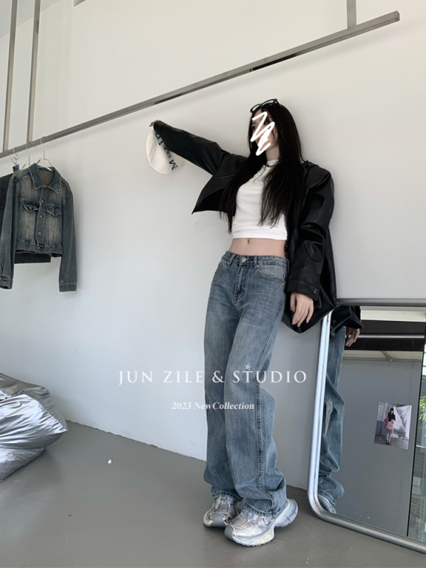 Női magas derekú, széles lábú farmernadrág, 70–80% pamut, 2025 ősz