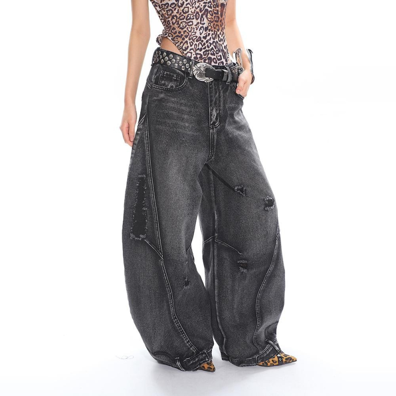 Traperice s klinastim krojem, visokim strukom, ravne nogavice, denim, 70–80% pamuka, proljeće 2025