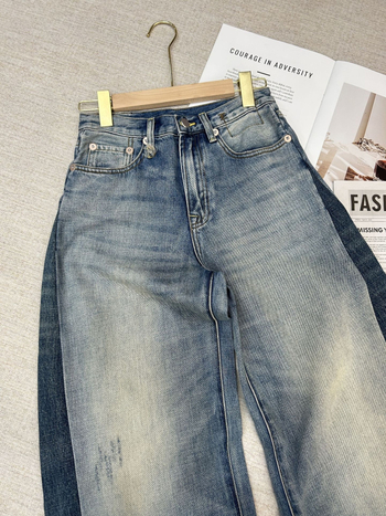 Traperice s visokim strukom i širokim nogavicama, patchwork denim, pamuk, jesen 2025