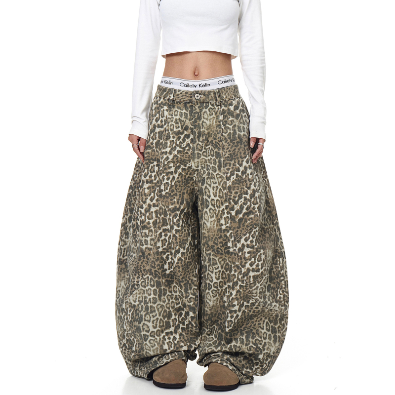 Traperice s leopardom uzorkom, unisex, dekonstruirana silueta, široke nogavice, pamuk (50–70% pamuk)