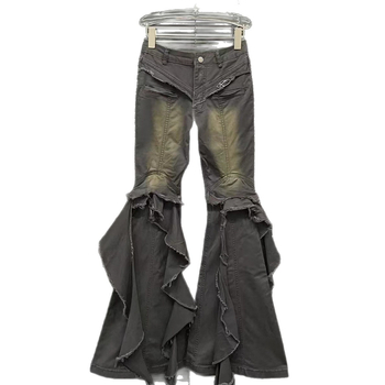 Ženske traperice s boricama i patchworkom, uski kroj, niski struk, distressed, poliester 80-90%