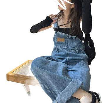 Džins overaj s trakama, urbani stil (denim; visokim strukom; široke nogavice; dužina do poda; proljeće 2025)