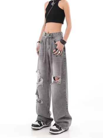 Jeans din denim cu croială dreaptă, talie medie, conținut de bumbac 50-70%, grosime medie, tratament anti-călcare