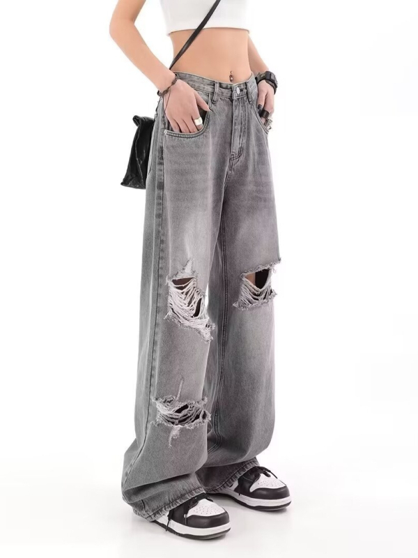 Jeans din denim cu croială dreaptă, talie medie, conținut de bumbac 50-70%, grosime medie, tratament anti-călcare