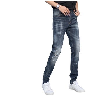 Muške traperice od denima s istrošenim uzorcima i kapljicama boje, slim fit, srednji pojas, uski završetak nogavica