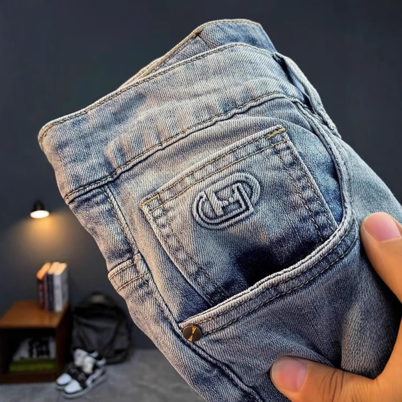 Muške traperice slim-fit, kratka duljina do gležnja, srednji pojas, zatvarač, mikro-elastičnost, tkanina od pamuka i poliestera