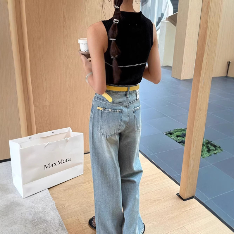 Jeansi cu talie înaltă și croială largă, denim 70–80% compoziție, stil japonez și coreean casual