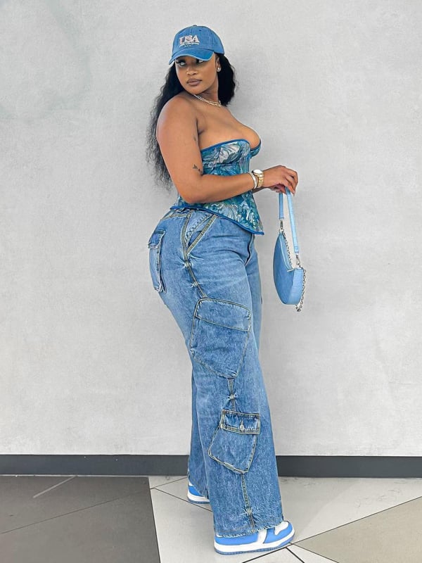 Blugi din denim pentru femei, croială dreaptă, talie înaltă, buzunare multiple, microelastic