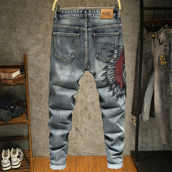 Muške traperice s izšivanjem i oštećenjima, uski kroj, mikro-elastični pamuk denim