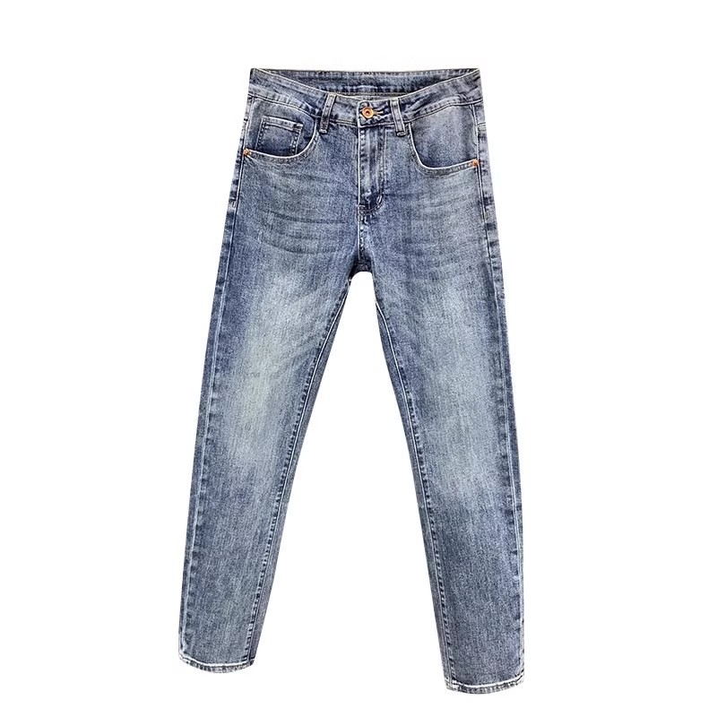 Muške traperice, Slim Fit, trumpet kroj nogavica, niski struk, zip zatvarač, pranje vodom