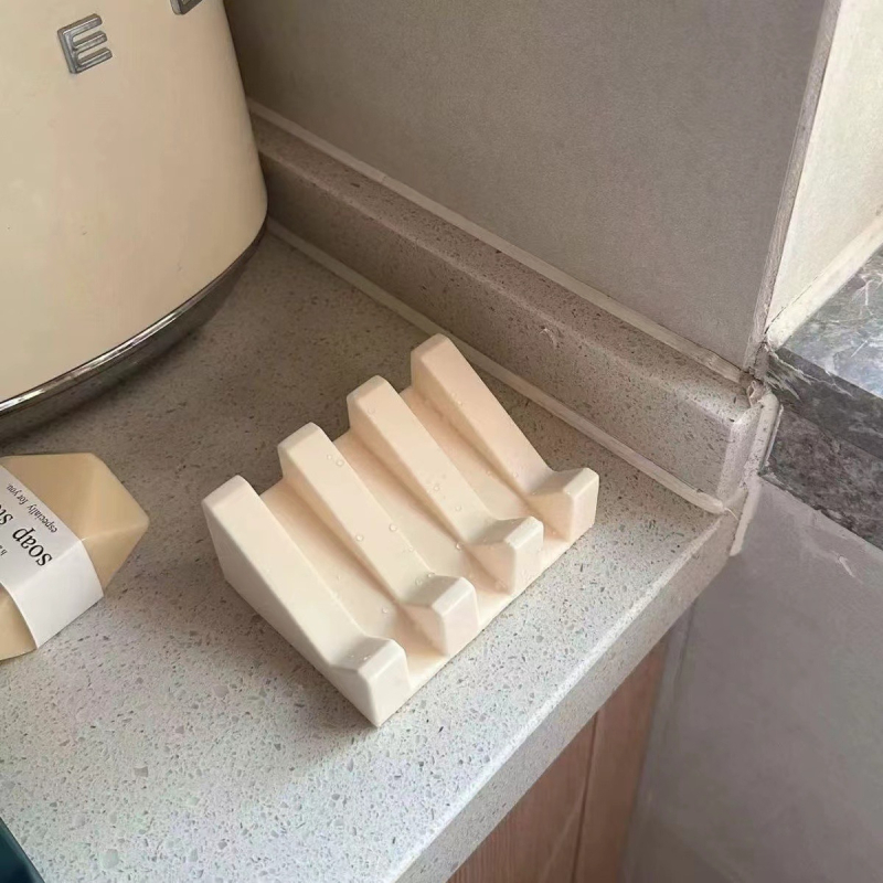 Силиконова дренажна поставка за сапуни с кутия — държач и съхранение за сапун в баня, марка Seven, отпечатано лого, без капак