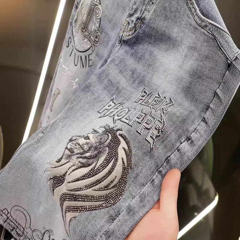 Muške traperice od denima, korejski stil, slim-fit, ravni kroj, 80% pamuk