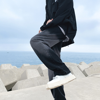 Jeanși pentru bărbați din denim, croială dreaptă, talie medie, finisaj de spălare, decor la buzunare, fără călcare, 95% poliester, primăvară și toamnă