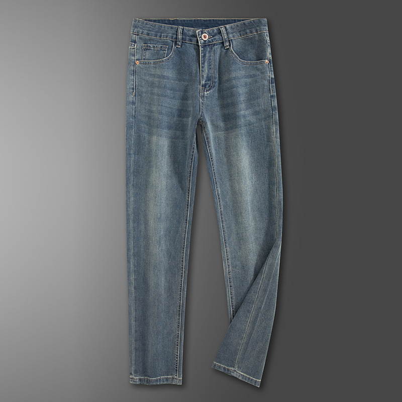 Muške traperice uskog kroja, pamukasti stretch denim, srednji pojas, zip zatvaranje