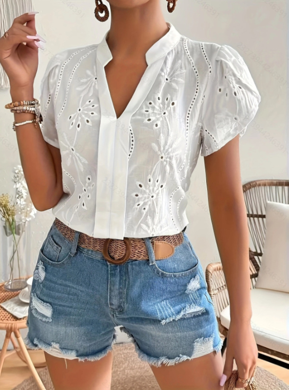 Bluza s V‑izrezom, kratki rukavi, slobodan kroj, mješavina poliestera i elastana, duljina 50–65 cm