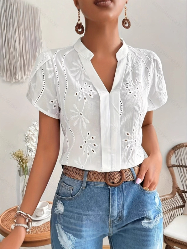 Bluza s V‑izrezom, kratki rukavi, slobodan kroj, mješavina poliestera i elastana, duljina 50–65 cm