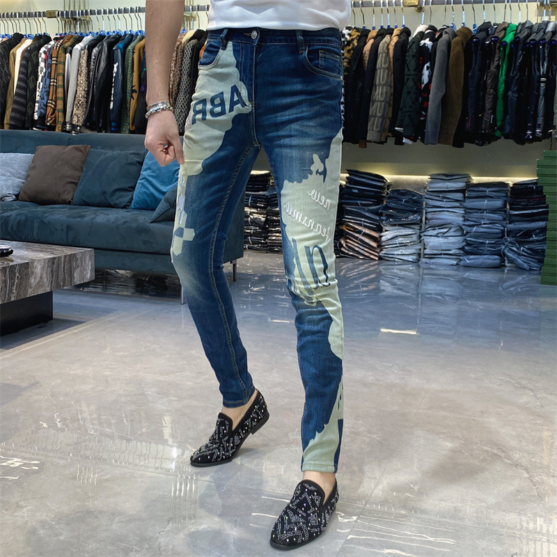 Jeansi bărbați cu broderie, stil koreean straight-leg, tapered, țesătură Cowboy 65% bumbac, micro-elastic, talie medie