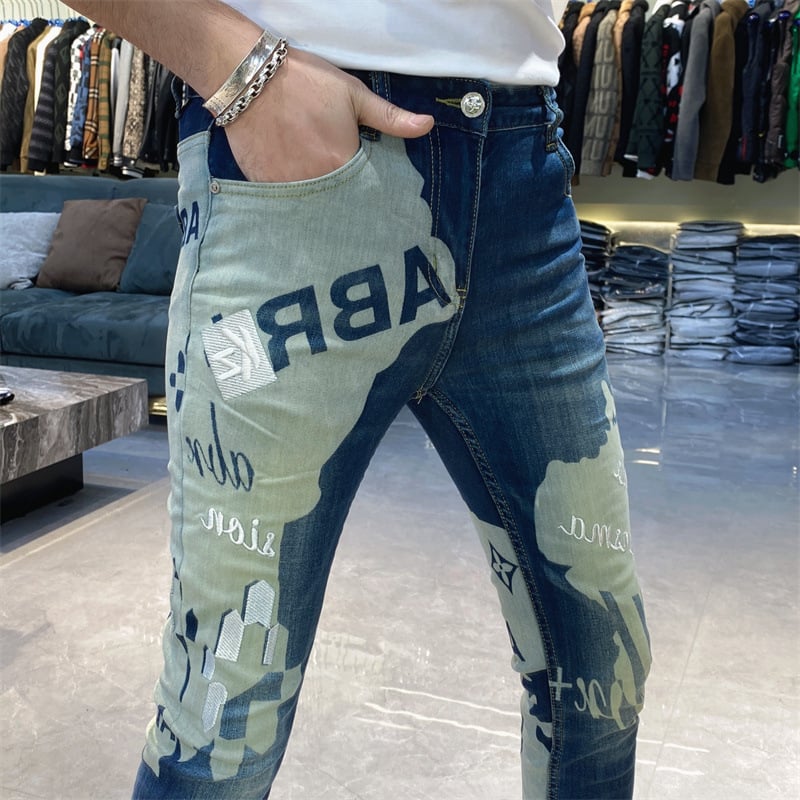 Jeansi bărbați cu broderie, stil koreean straight-leg, tapered, țesătură Cowboy 65% bumbac, micro-elastic, talie medie
