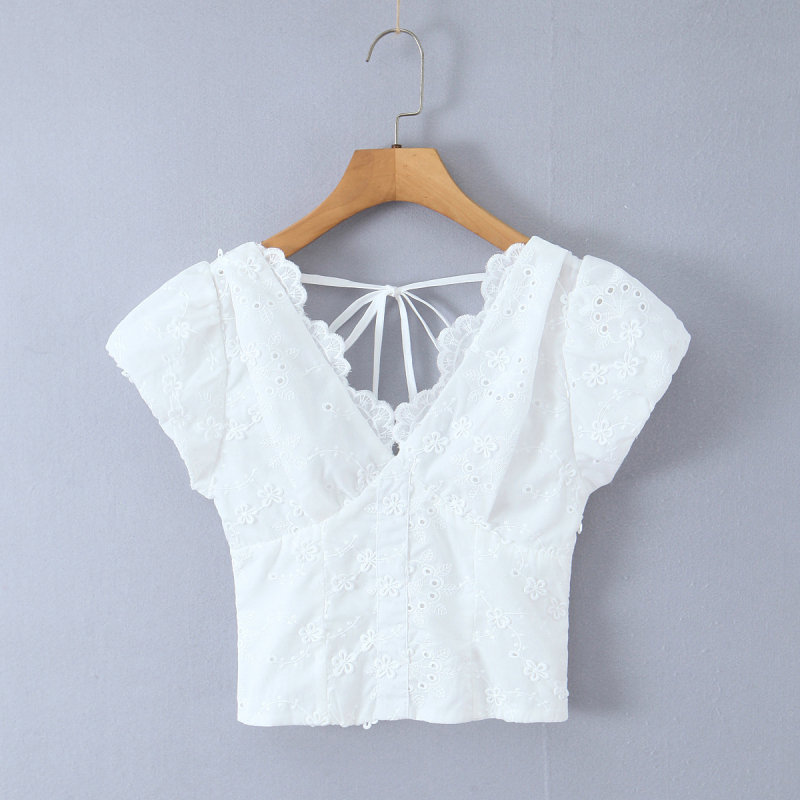 Cămașă cu dantelă și decolteu în V, mâneci scurte, bumbac-elastan, croială slim